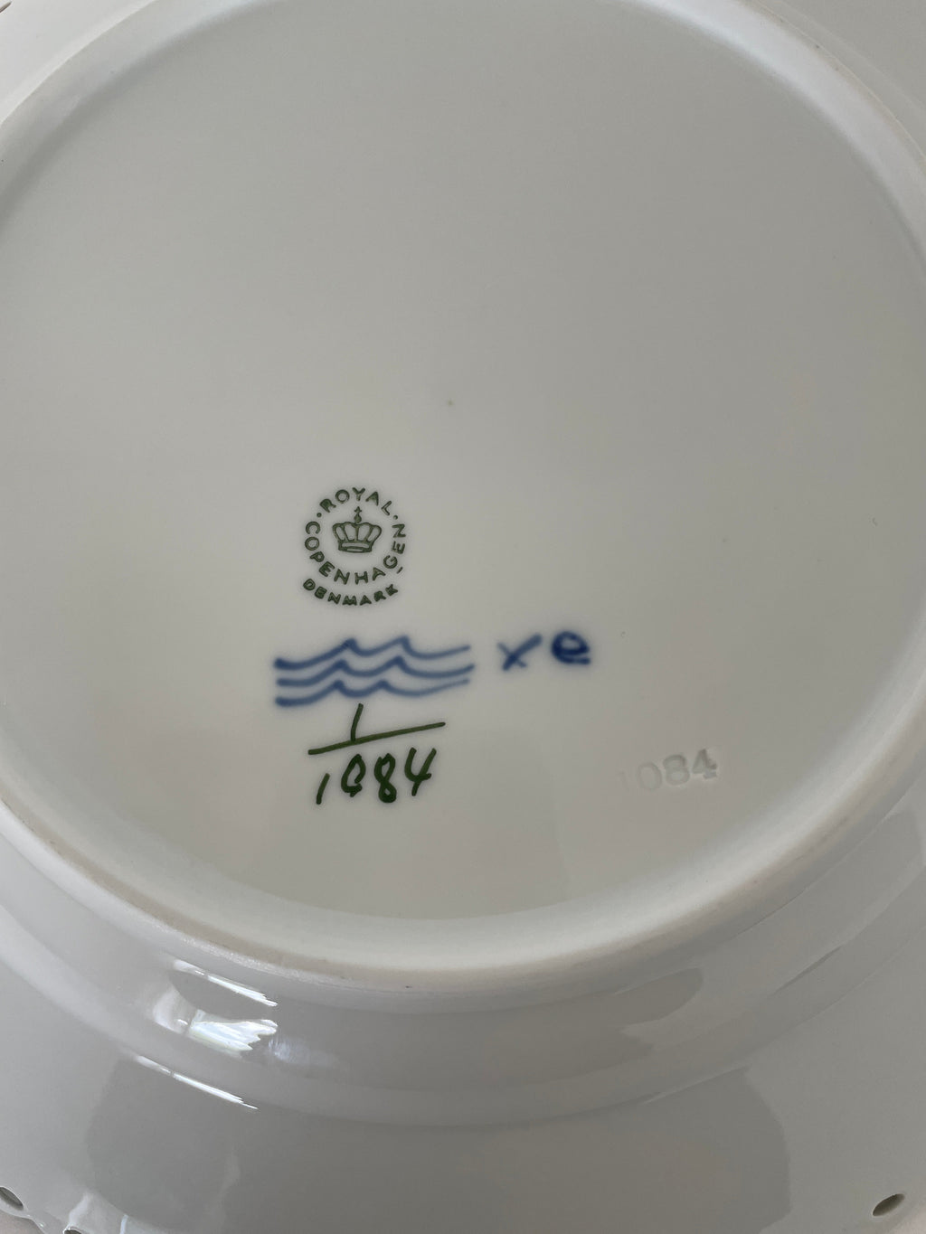Royal Copenhagen Musselmalet Helblonde middagstallerken nr. 1/1084