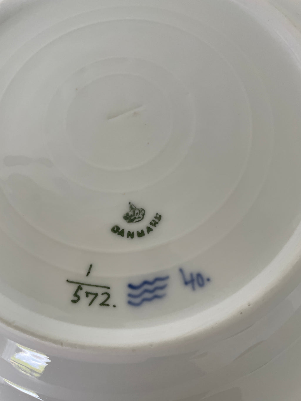 Royal Copenhagen Musselmalet Halvblonde frokosttallerken nr. 1/572
