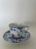 Royal Copehnhagen Musselmalet Halvblonde kaffekop med underkop nr. 1/719