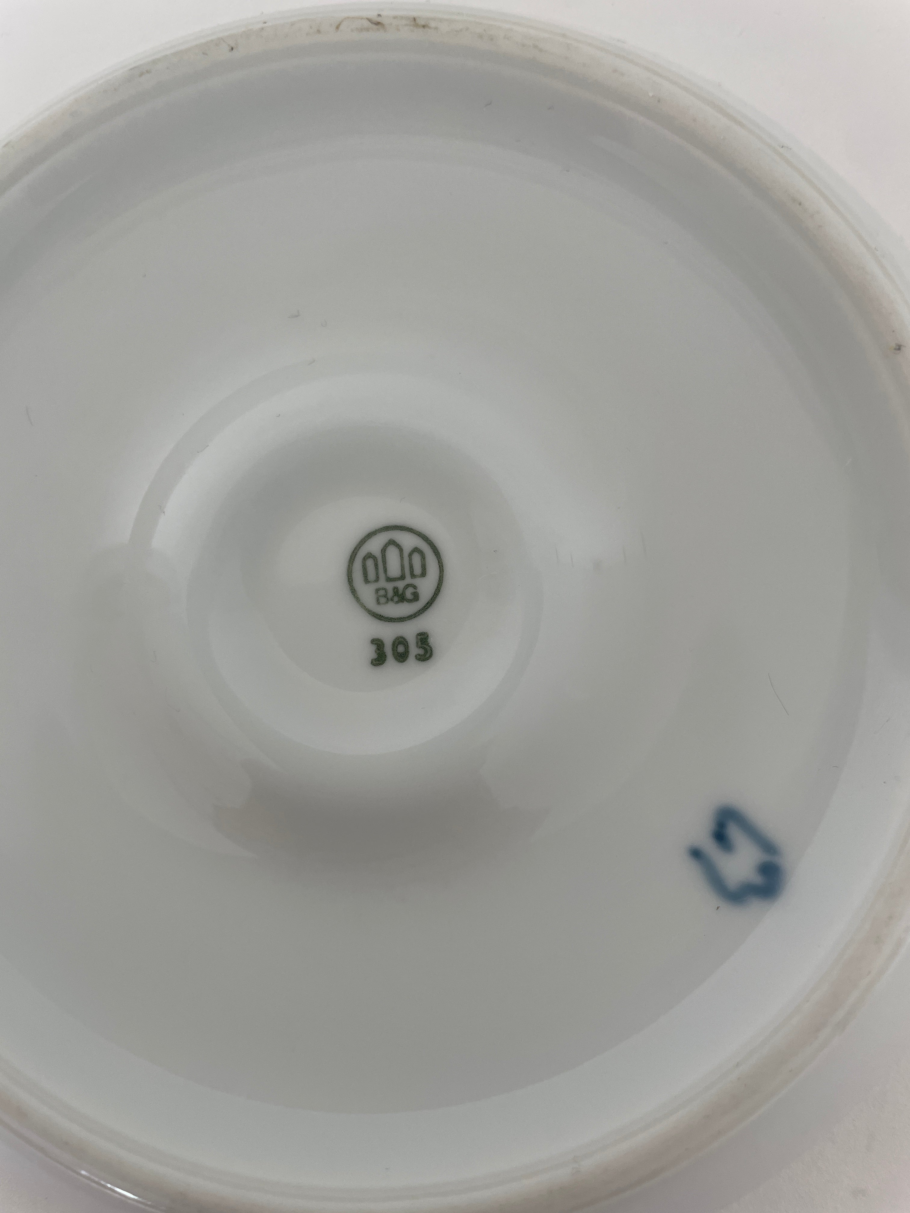 Bing & Grøndahl Korinth kaffekop med underkop nr. 303