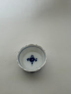 Royal Copenhagen Musselmalet Riflet saltkar nr. 1/199