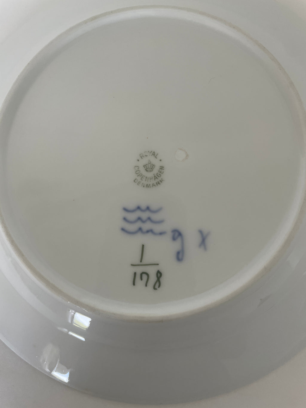 Royal Copenhagen Musselmalet Riflet frokosttallerken nr. 1/178
