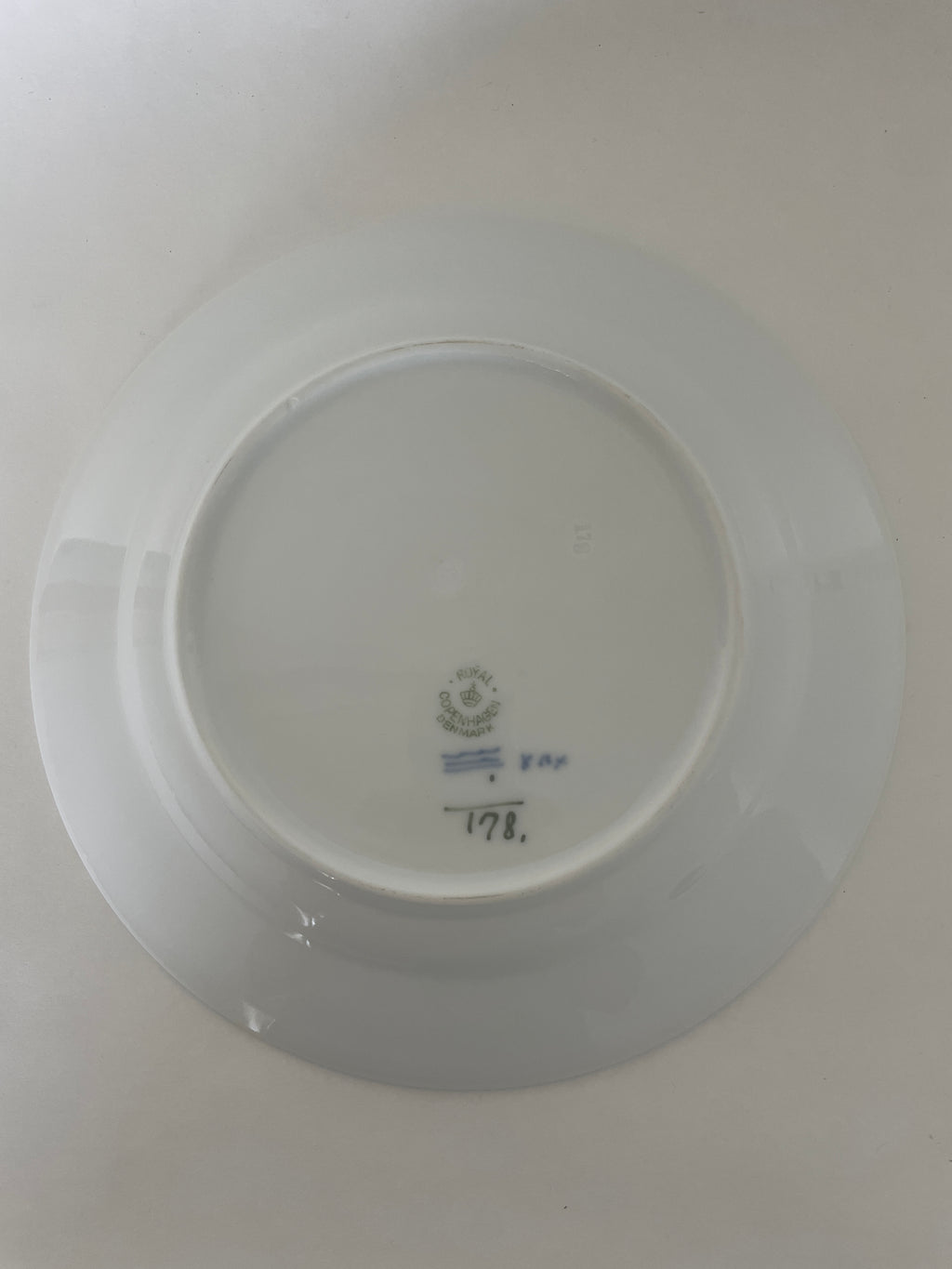 Royal Copenhagen Musselmalet Riflet frokosttallerken nr. 1/178