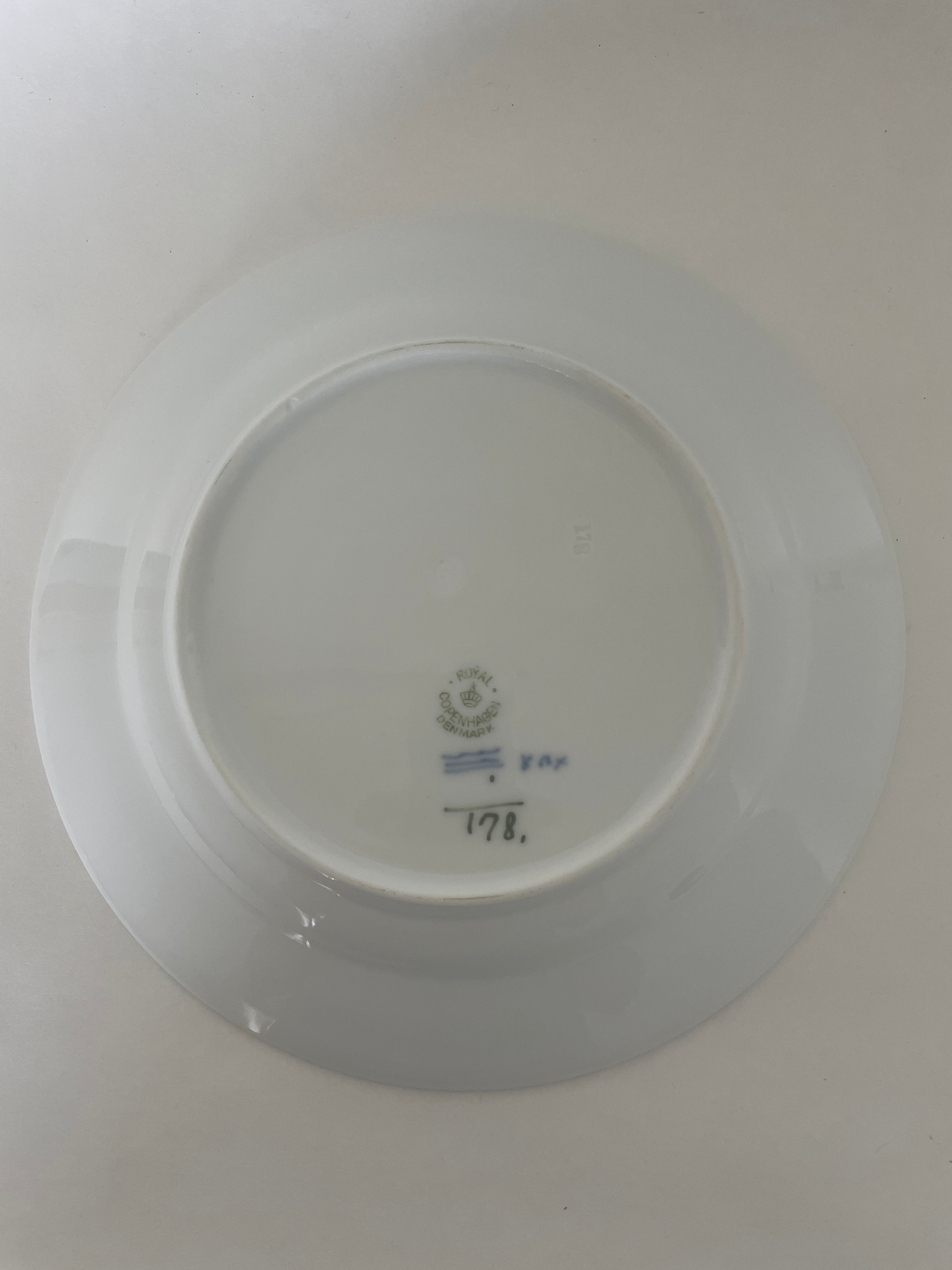 Royal Copenhagen Musselmalet Riflet frokosttallerken nr. 1/178