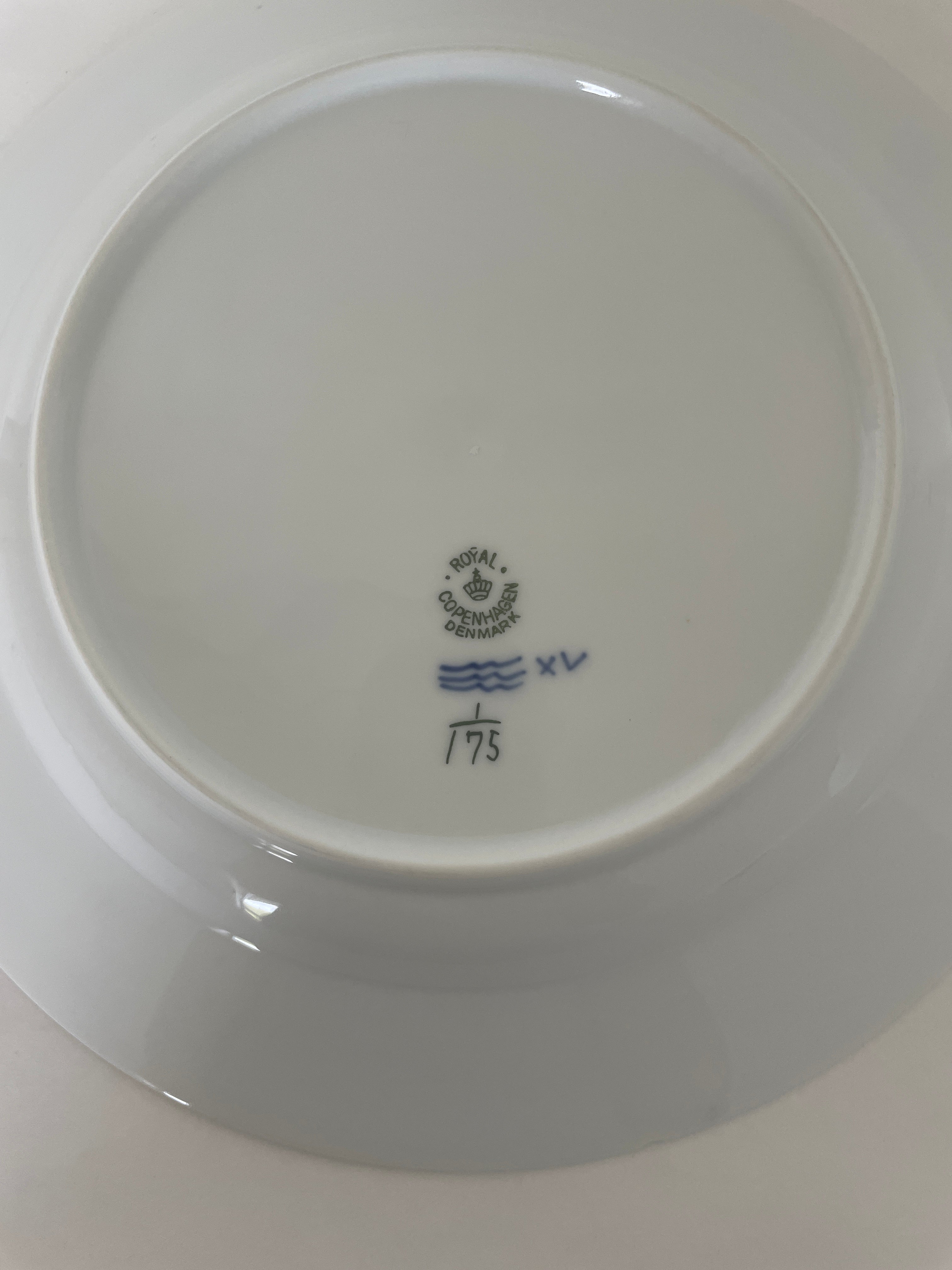 Royal Copenhagen Musselmalet Riflet middagstallerken nr. 1/175