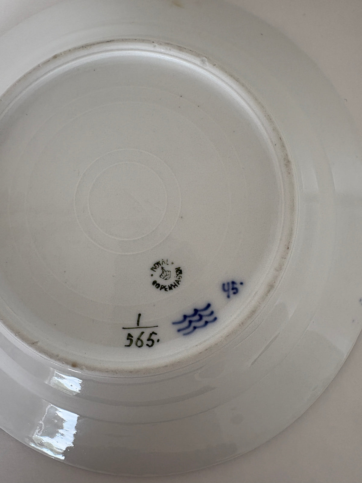 Royal Copenhagen Musselmalet Halvblonde dyb tallerken nr. 1/565