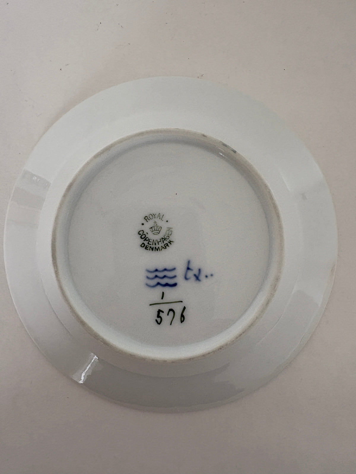 Royal Copenhagen Musselmalet Halvblonde kagetallerken nr. 1/576