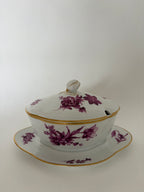 Royal Copenhagen Purpur Flettet med guldkant sovseskål med fast underfad og låg nr. 8160