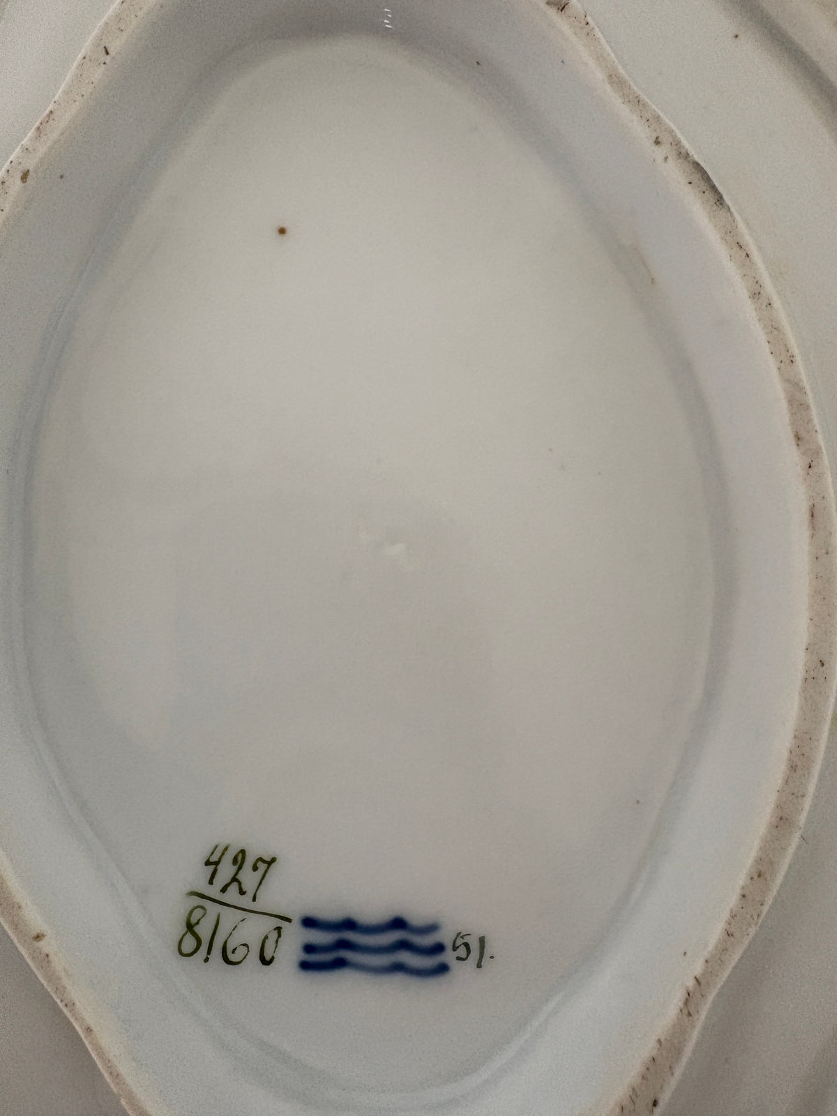 Royal Copenhagen Purpur Flettet med guldkant sovseskål med fast underfad og låg nr. 8160