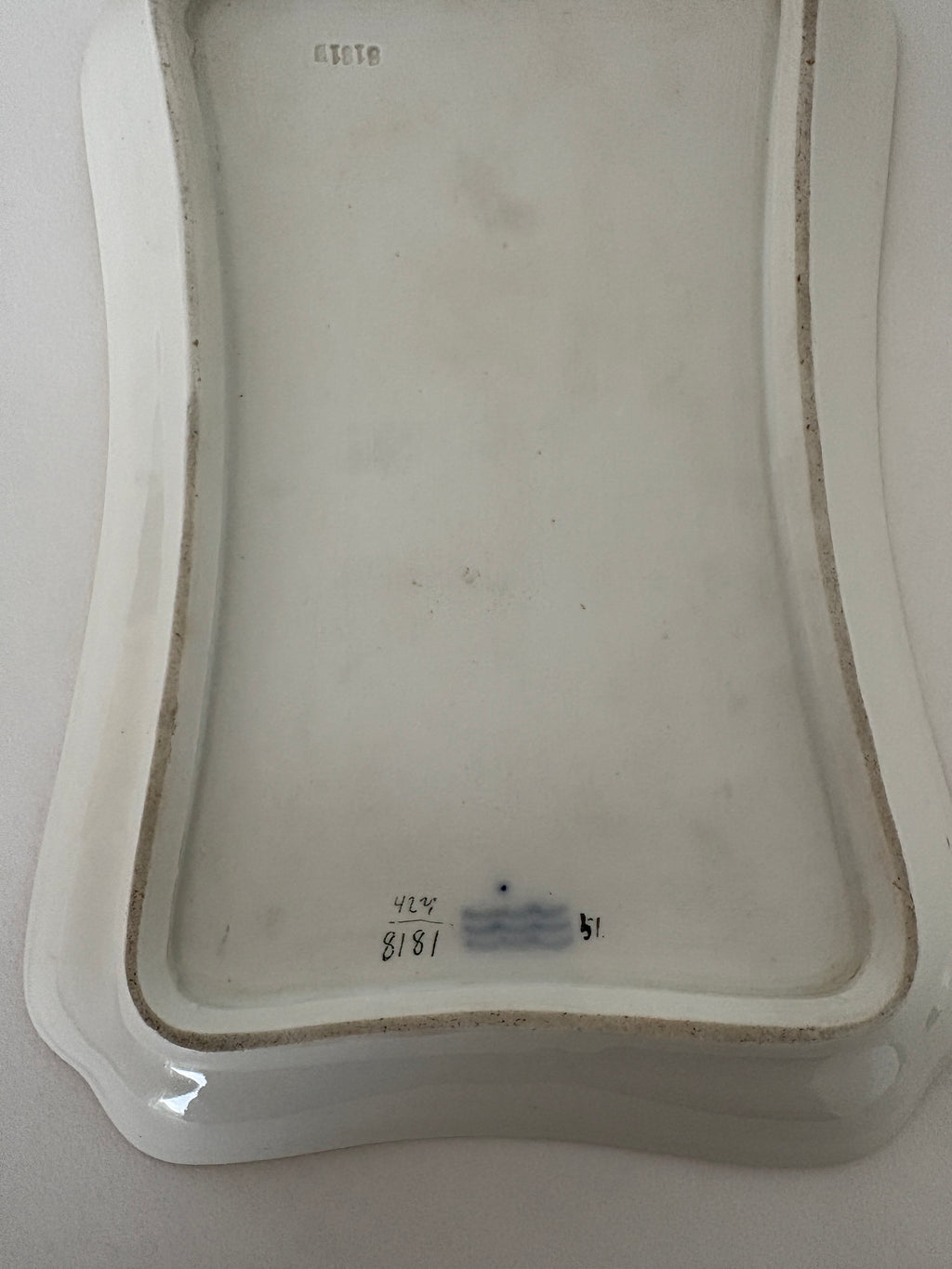 Royal Copenhagen Purpur Flettet med guldkant serveringsbakke nr. 8181