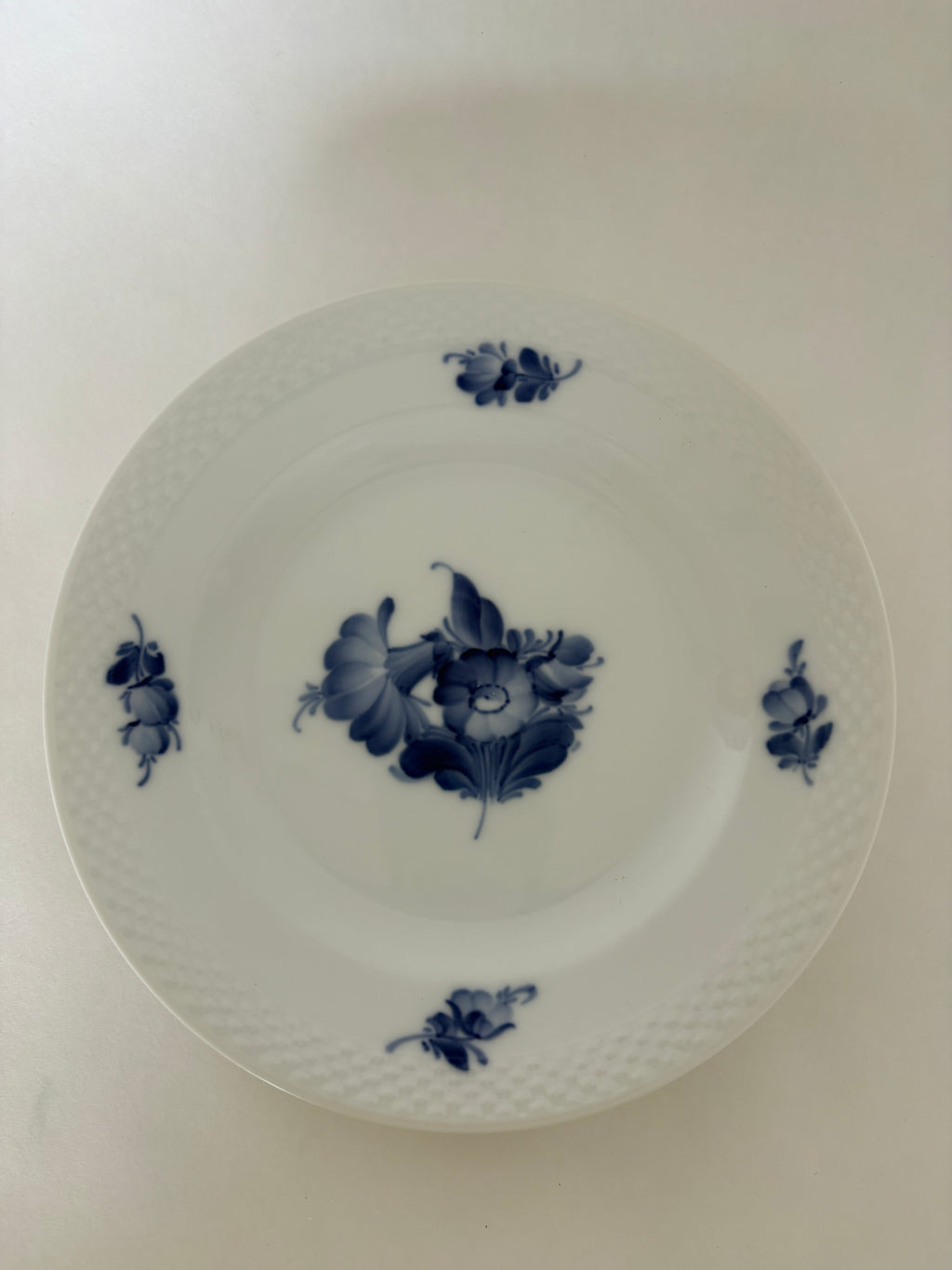 Royal Copenhagen Blå Blomst Flettet frokosttallerken nr. 10/8095
