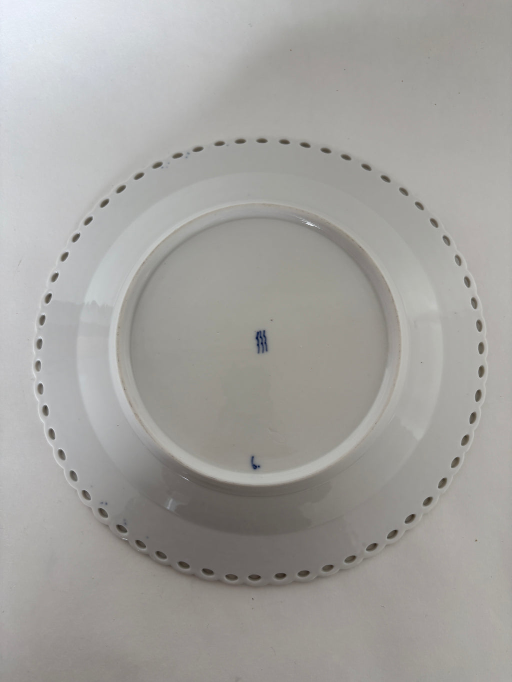 Royal Copenhagen Musselmalet Helblonde frokosttallerken nr. 1/1085