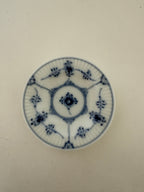 Royal Copenhagen Musselmalet Riflet smørasiet nr. 1/7
